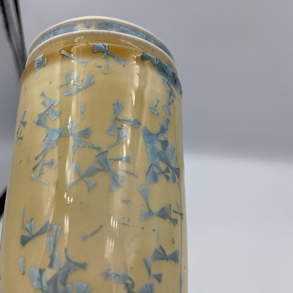 Loïc Therien Crystalline Pottery Vase - Picture 10 of 10